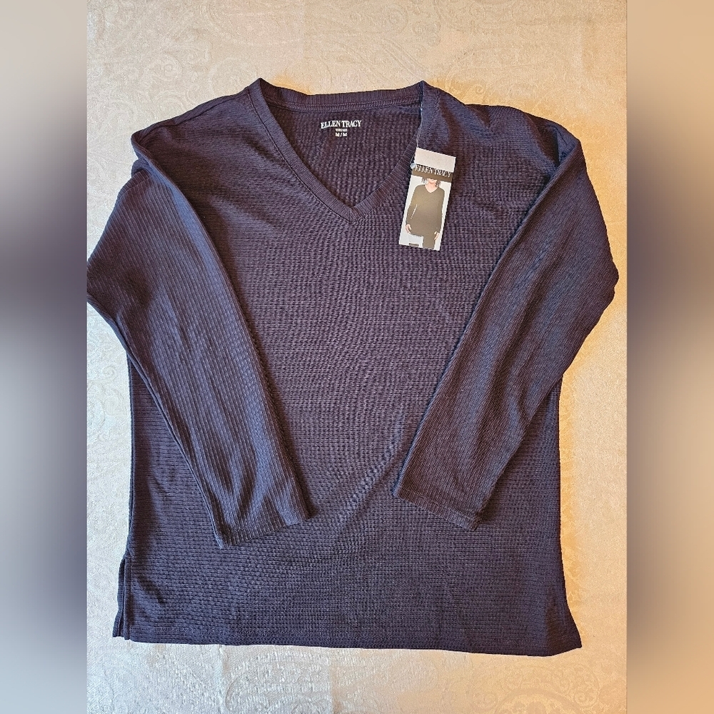 Medium Black V-Neck Long Sleeve T-Shirt Sweater by Ellen Tracy, NWT